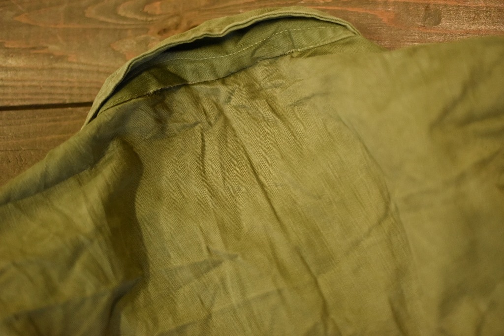 104174 ヴィンテージ　軍払い下げ　フィールドジャケット