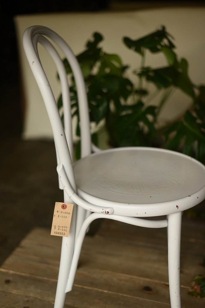 104553 No.18 311018 USED TON CHAIR 中古再塗装品