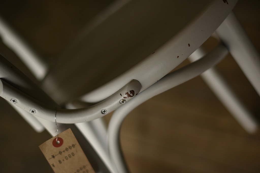 104553 No.18 311018 USED TON CHAIR 中古再塗装品