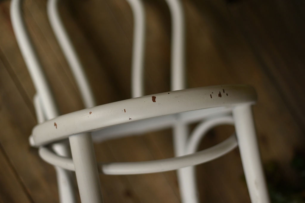 104553 No.18 311018 USED TON CHAIR 中古再塗装品