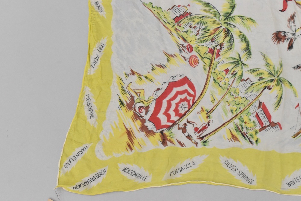 108847 ヴィンテージ 中判 スーベニア スカーフ Souvenir scarf