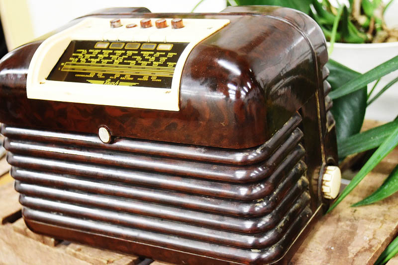 105333 ヴィンテージ 「BUSH RADIO TYPE DAC.10」 1950'S ラジオ 英国製 MADE IN ENGLAND