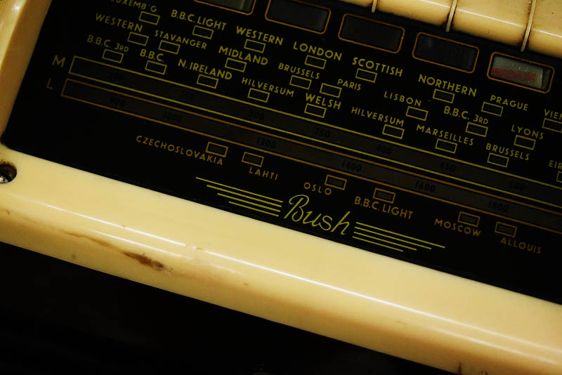 105333 ヴィンテージ 「BUSH RADIO TYPE DAC.10」 1950'S ラジオ 英国製 MADE IN ENGLAND