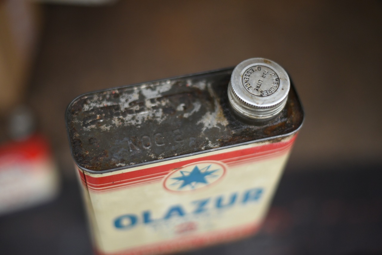 102003 OLAZUR MOTEURS TEMPS2  オイル缶