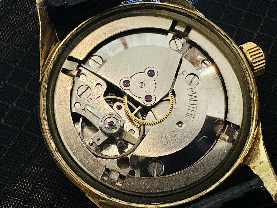 108047 腕時計 1960年代 Mautheマウテ VW フォルクスワーゲン 赤秒針 
