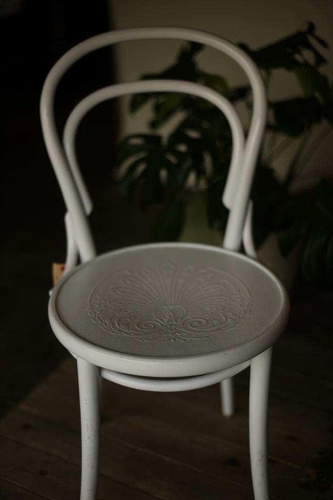 104596　No.14　311014　USED TON CHAIR　中古