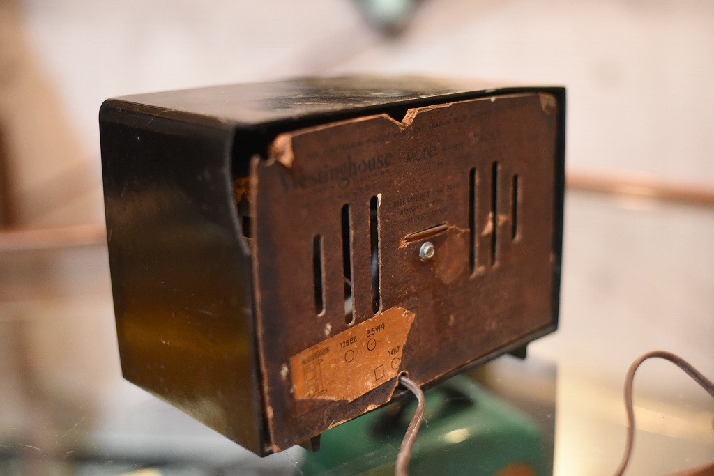 R0033 レンタル ヴィンテージ　ラジオ  「Westinghouse」