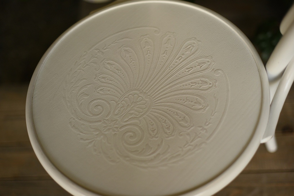 104591　No.14　311014　USED TON CHAIR　中古