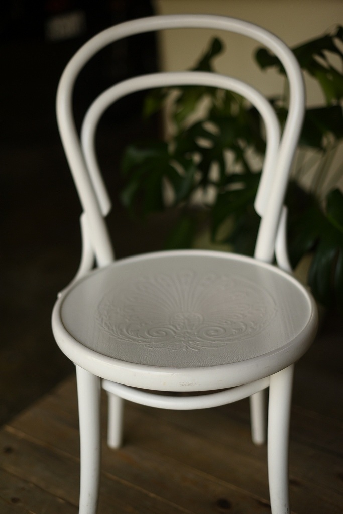 104591　No.14　311014　USED TON CHAIR　中古