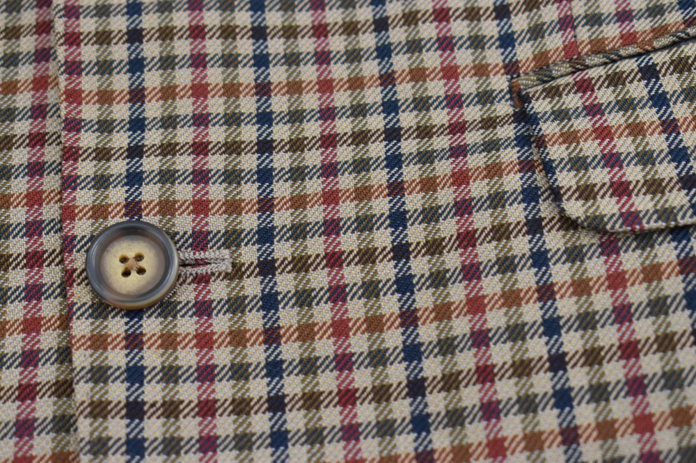 108502「Aquascutum OF LONDON」アクアスキュータム　 MADE IN ENGLAND