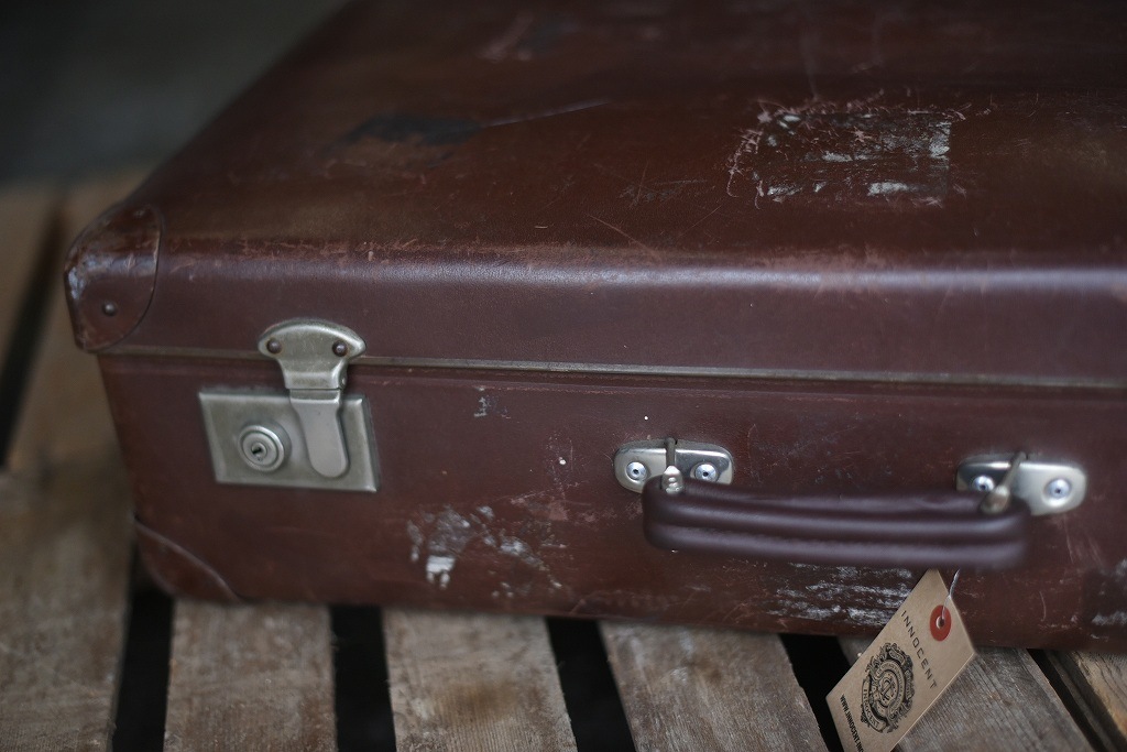 105690 UK ヴィンテージ　英国 グローブ トロッター 「GLOBE TROTTER」 MADE IN ENGLAND 刻印