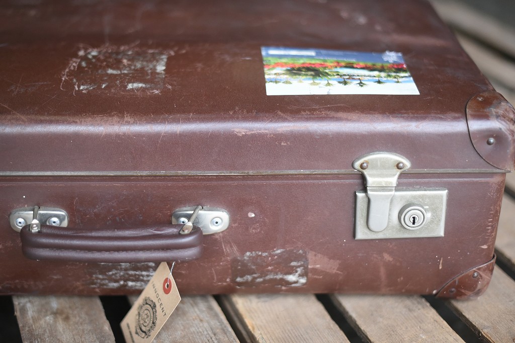 105690 UK ヴィンテージ　英国 グローブ トロッター 「GLOBE TROTTER」 MADE IN ENGLAND 刻印