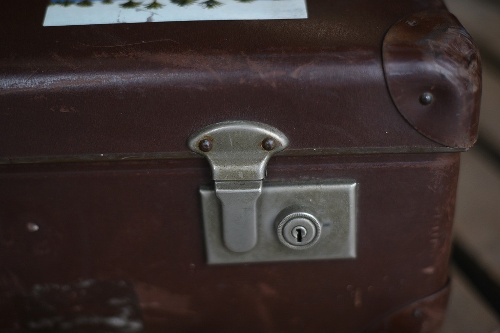 105690 UK ヴィンテージ　英国 グローブ トロッター 「GLOBE TROTTER」 MADE IN ENGLAND 刻印