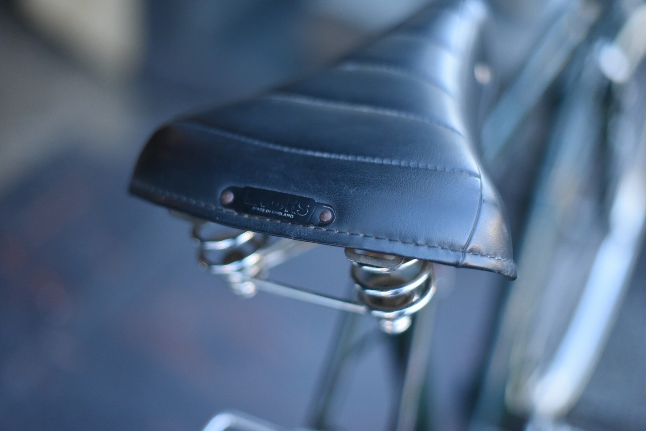 ラレービンテージ デッドストック 102613 ヴィンテージ 自転車 ラレー 「RALEIGH SUPERBE」 1981年