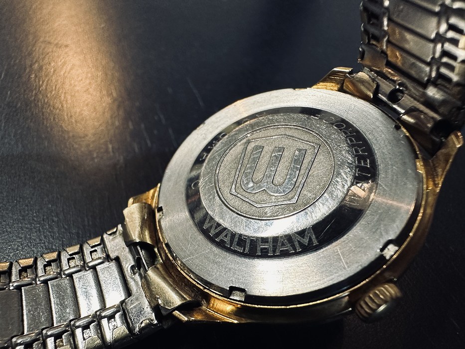 107609 腕時計 「WALTHAM DE LUXE President」57石 1970年前後 スイス