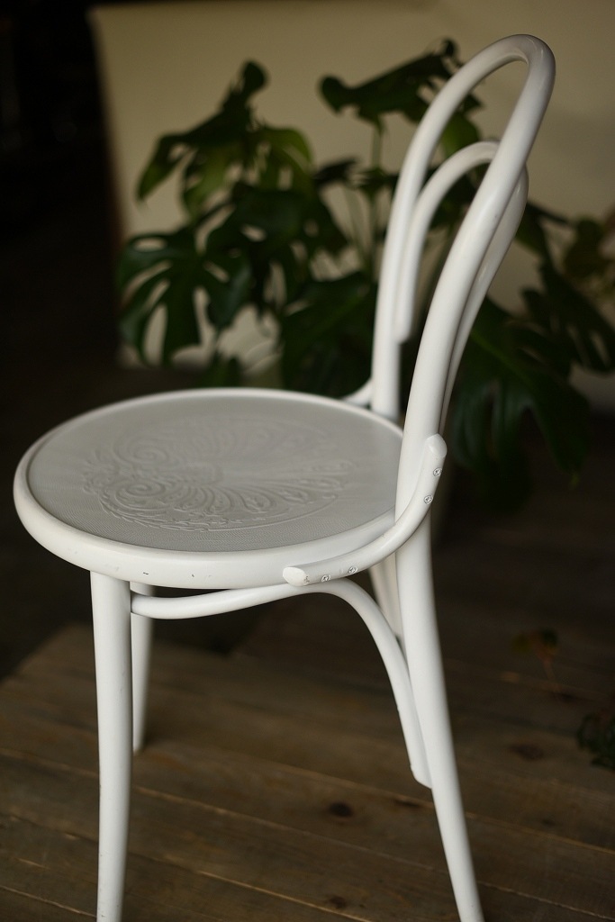 104592　No.14　311014　USED TON CHAIR　中古