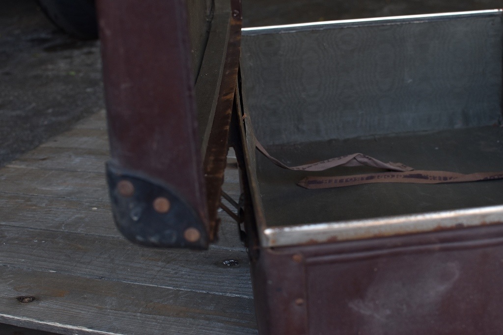 106701 ヴィンテージ　英国 グローブ トロッター 「GLOBE TROTTER」 BRITISH MADE 刻印 取手・ヒンジ破損
