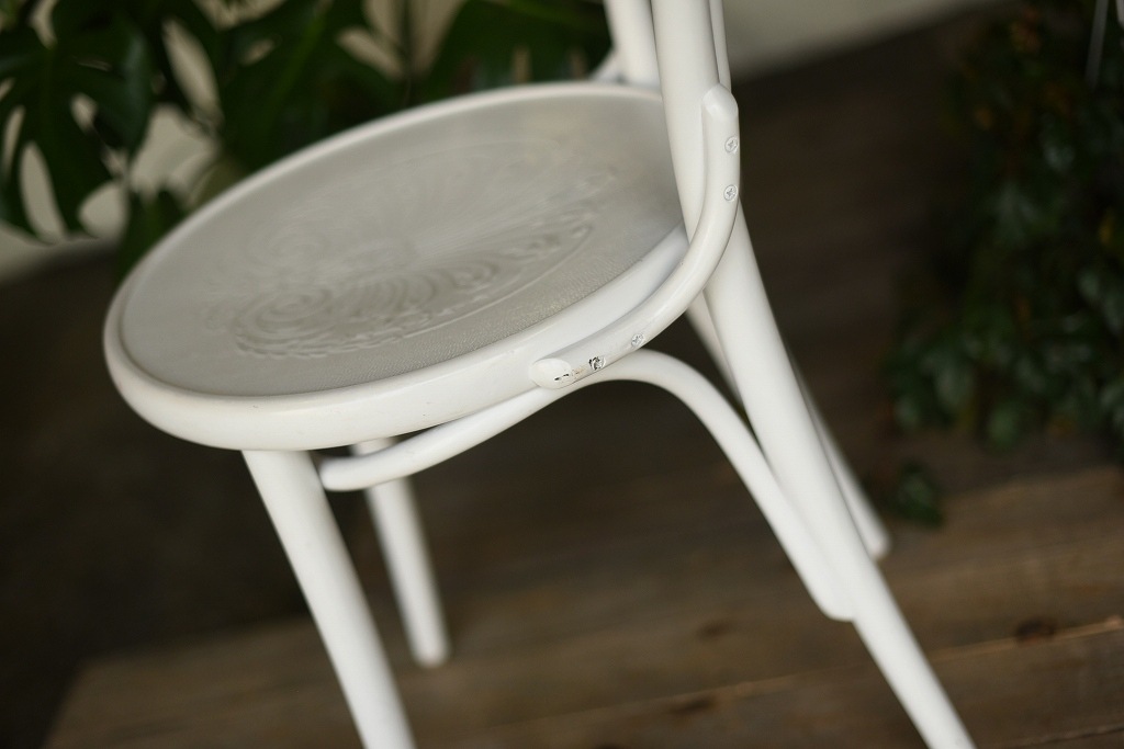 104595　No.14　311014　USED TON CHAIR　中古