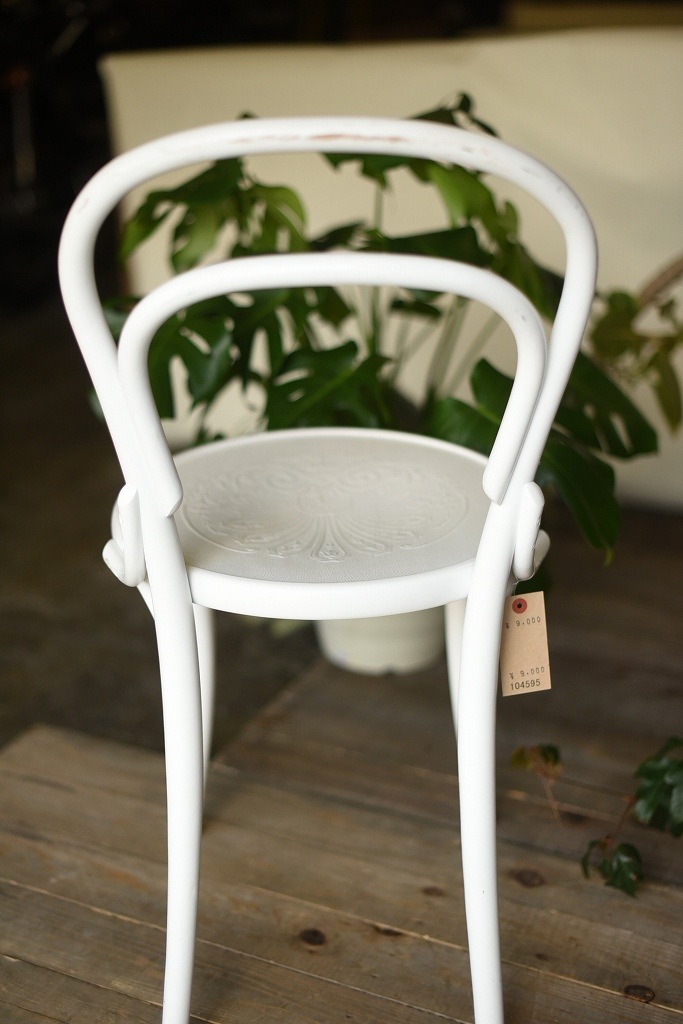 104595　No.14　311014　USED TON CHAIR　中古