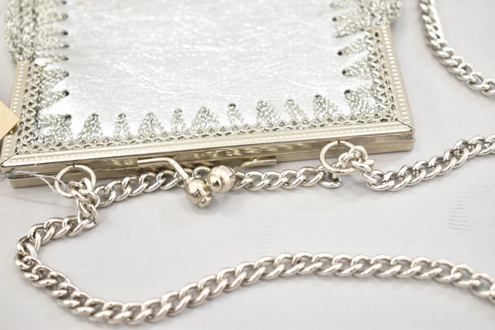 108507 ヴィンテージ  ミニ バッグ　