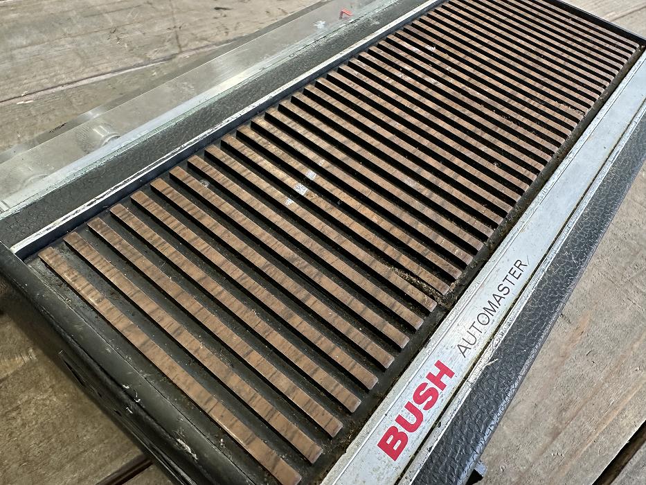 107399 ヴィンテージ　「BUSH」 ラジオ　MADE IN TAIWAN