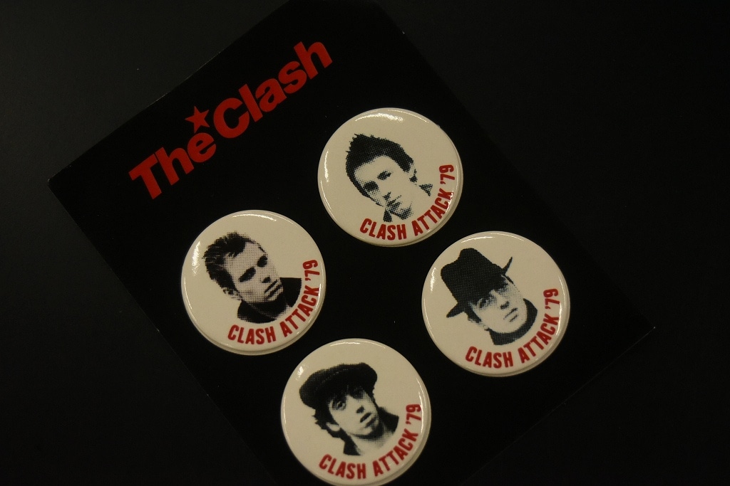 104430 ラスト2個 ザ・クラッシュ 缶バッジ Type.A 「The Clash」 日本 