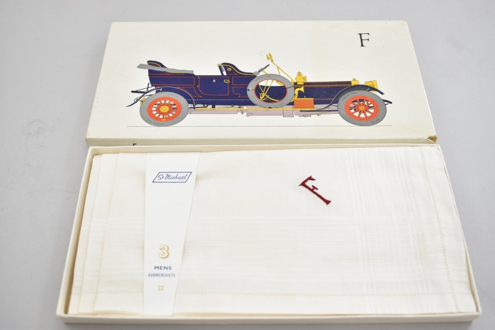 108508  ハンカチ「St Michael」3MENS HANDKERCHIEFS　3枚組