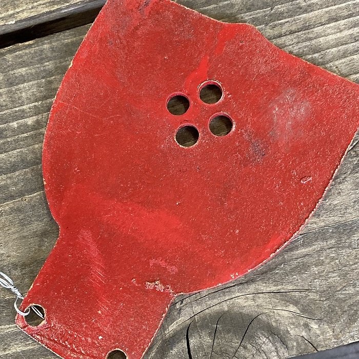 106370 ヴィンテージ　 「CHOLMONDELEY CASTLE MALPAS 1978」 カーバッチ エンブレム