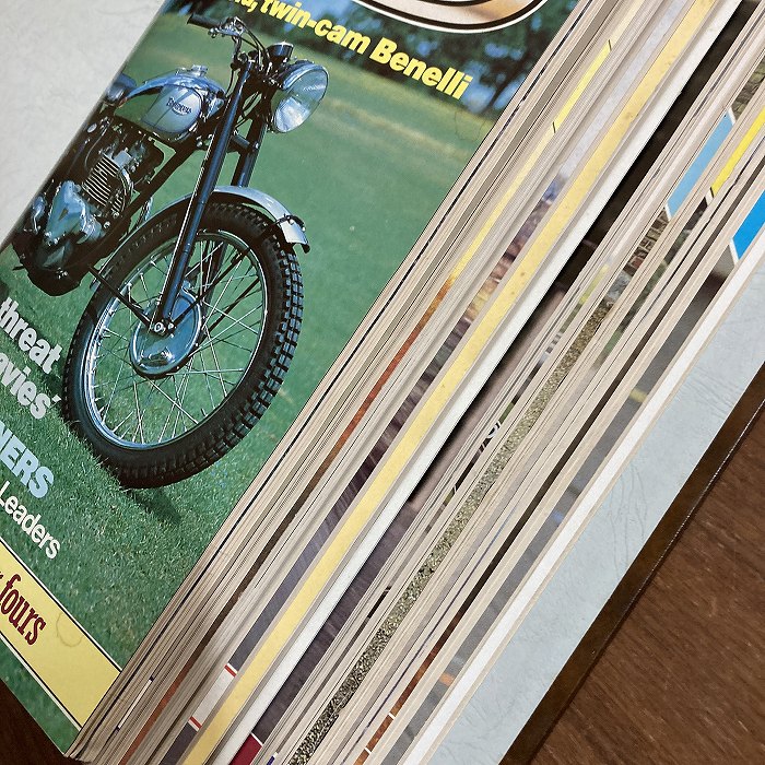 B3843 1983 バインダー12冊セット 「CLASSIC BIKE」 クラシックバイク 英国旧車雑誌