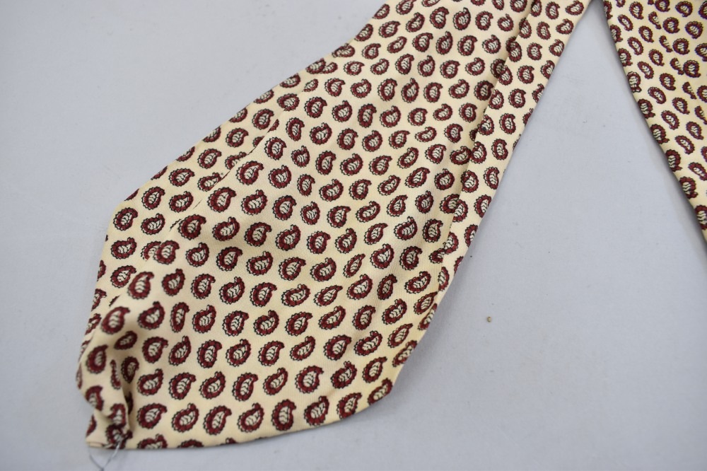 108500　ヴィンテージ ネクタイ MADE IN ENGLAND