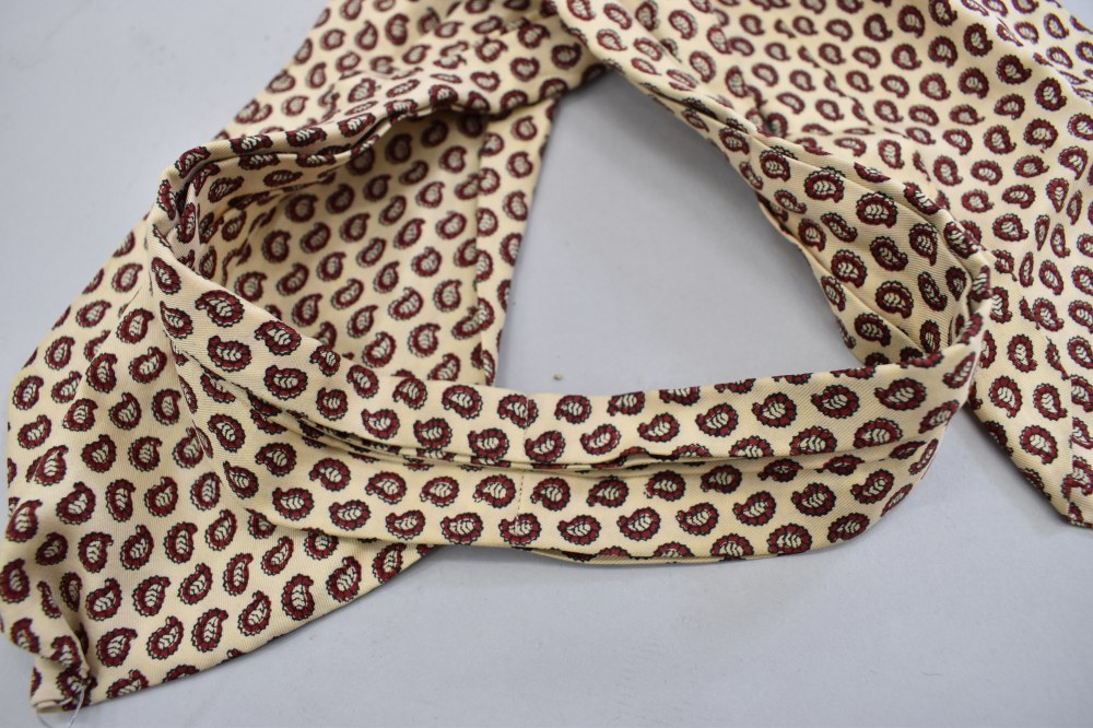 108500　ヴィンテージ ネクタイ MADE IN ENGLAND