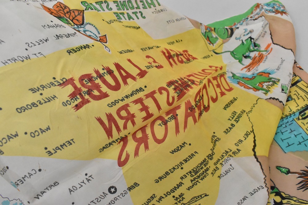 108813 ヴィンテージ 中判 スーベニア  スカーフ  Souvenir scarf