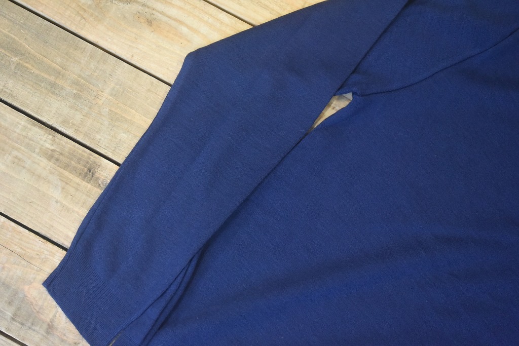 104970 ヨーロッパ　「GRIFFON」　MADE IN FRANCE ニット 　長袖セーター