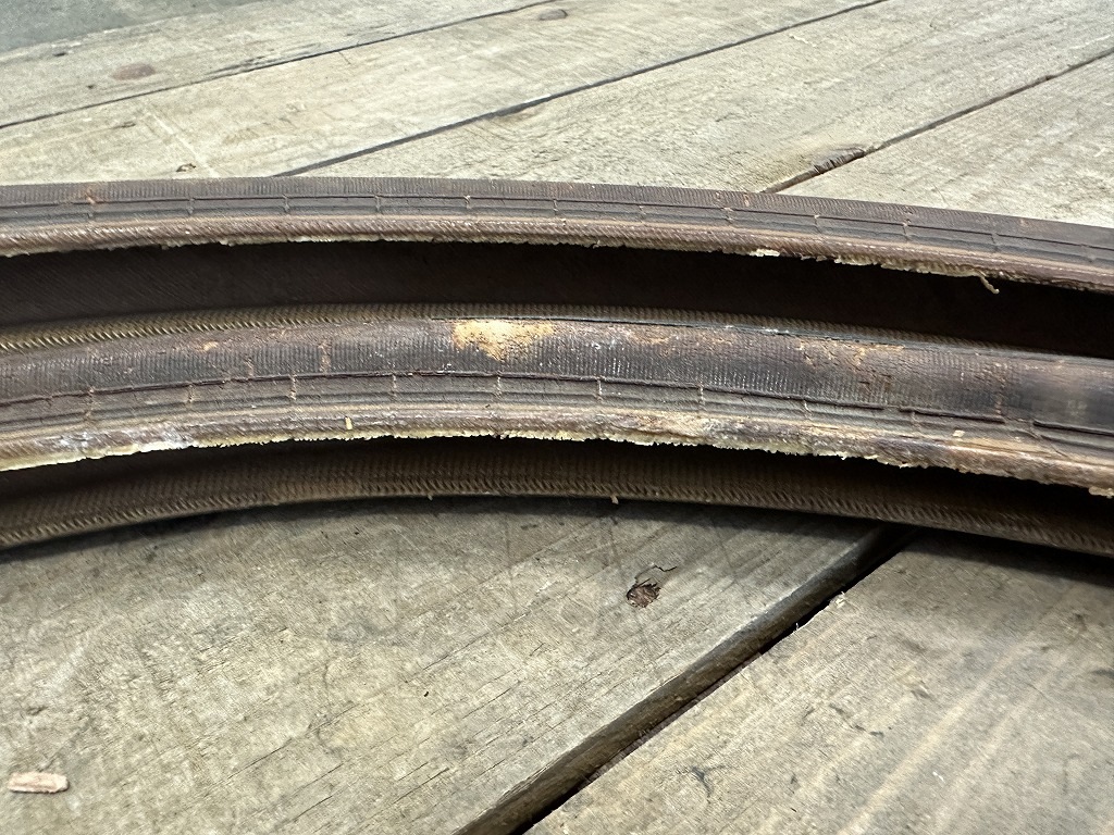 107779 「MICHELIN」ミシュラン  27X1 1/4 FIFTY サイクルタイヤ　 自転車　タイヤ 