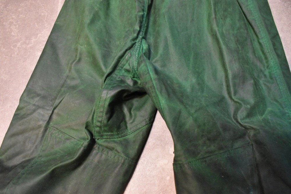 108649 1970s-1980s「Belstaff Trialmaster」ベルスタッフ トライアルマスター 希少 グリーン ジャケット&パンツ、セットアップ オイルドクロス