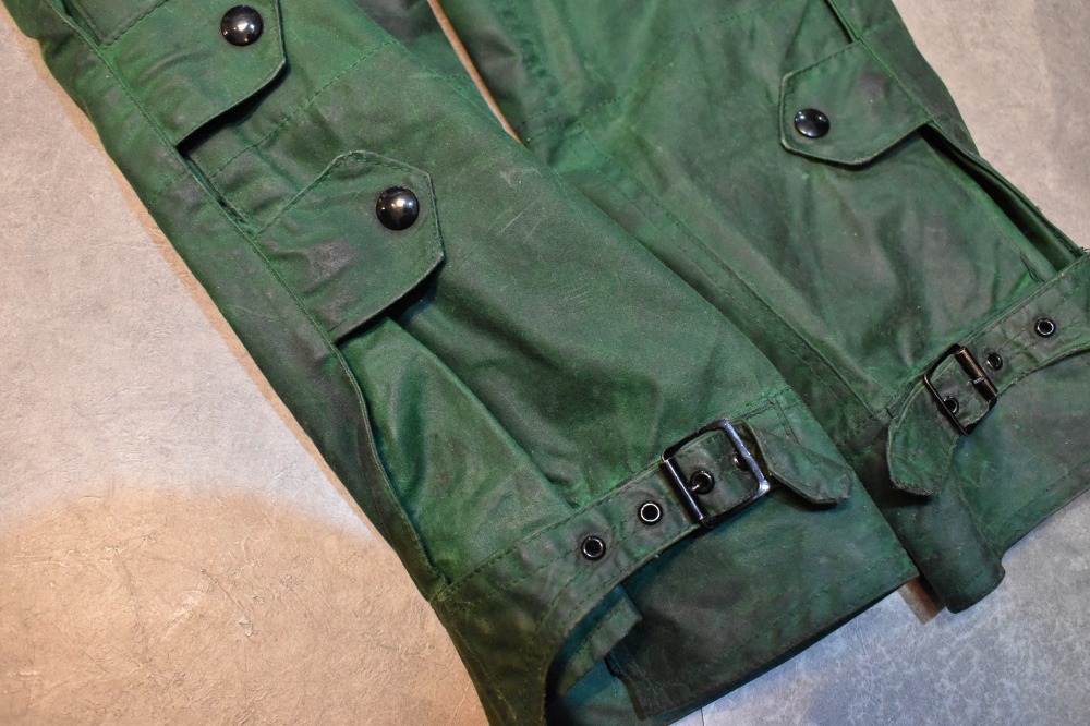 108649 1970s-1980s「Belstaff Trialmaster」ベルスタッフ トライアルマスター 希少 グリーン ジャケット&パンツ、セットアップ オイルドクロス