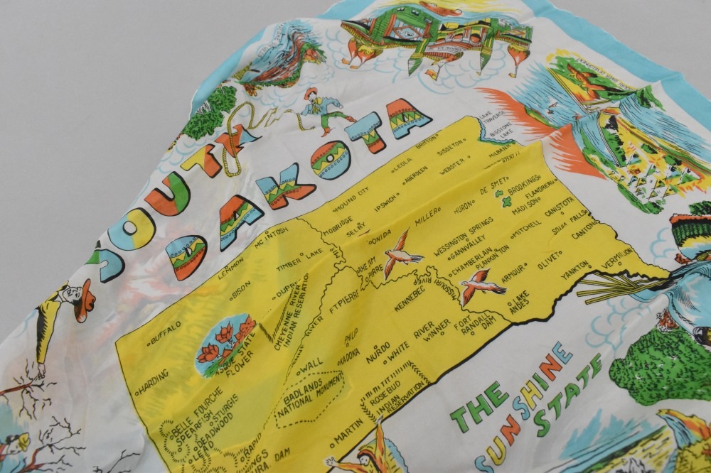 108809 ヴィンテージ 中判 スーベニア スカーフ Souvenir scarf
