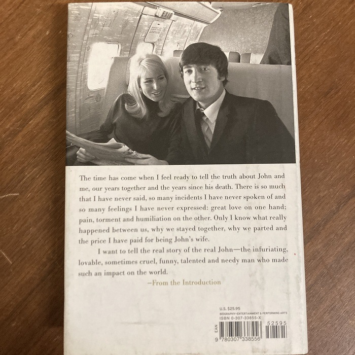 B4136　「CYNTHIA LENNON John」英国音楽書籍