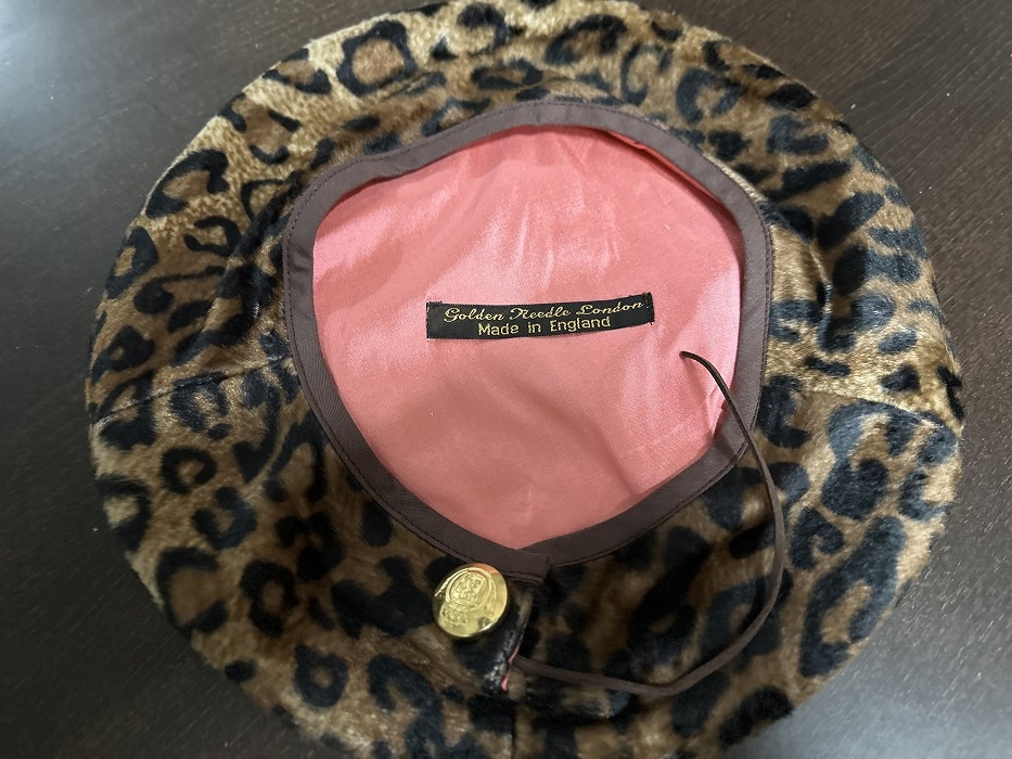 107450　ベレー帽　レオパード 豹柄　 INNOCENT ＆ GOLDEN NEEDLE LONDON コラボ商品！ Made in Great Britain