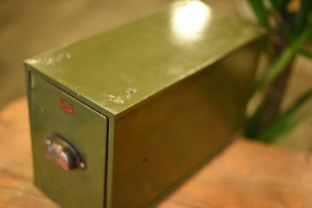 103805 UK VETERAN SERIES BRITISH MADE インダストリアル スチールキャビネット 英国