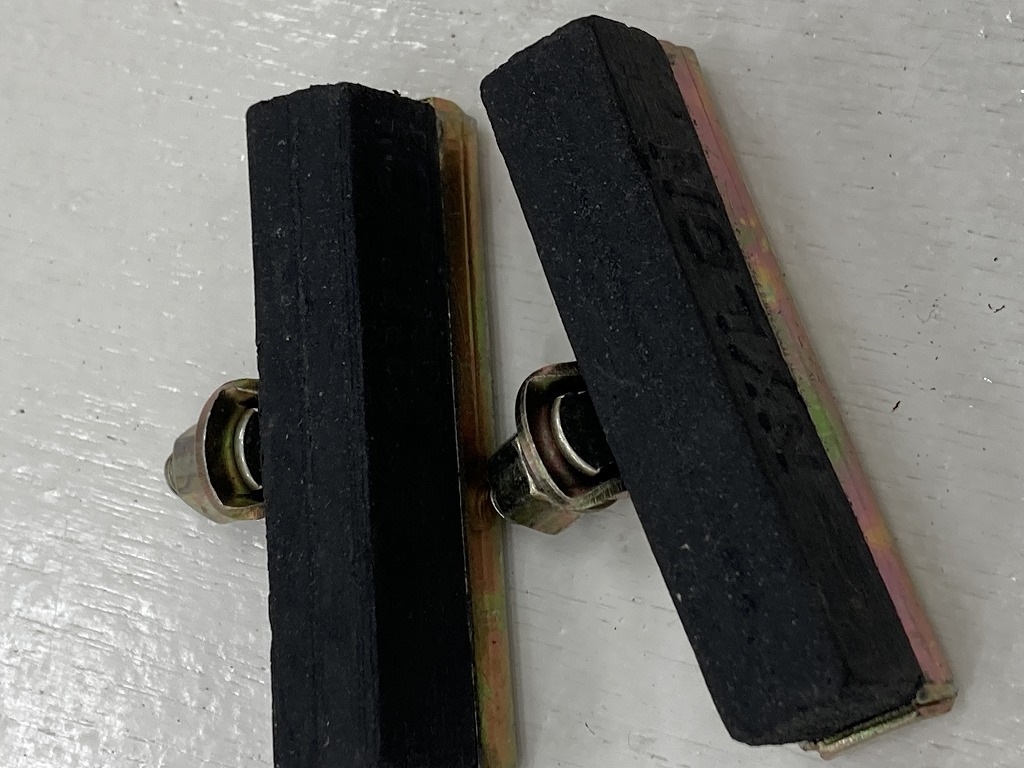 108340  自転車 ヴィンテージ  「HEAVY DUTY dass 」　ブレーキシュー　ロッドブレーキ用　ゴム