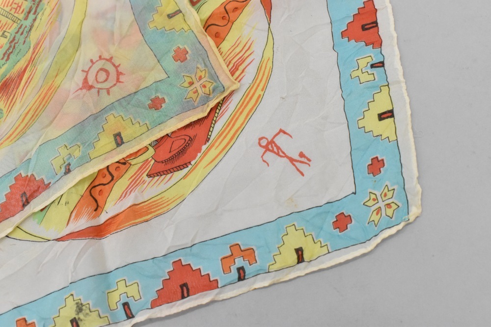 108812 ヴィンテージ 中判 スーベニア  スカーフ  Souvenir scarf