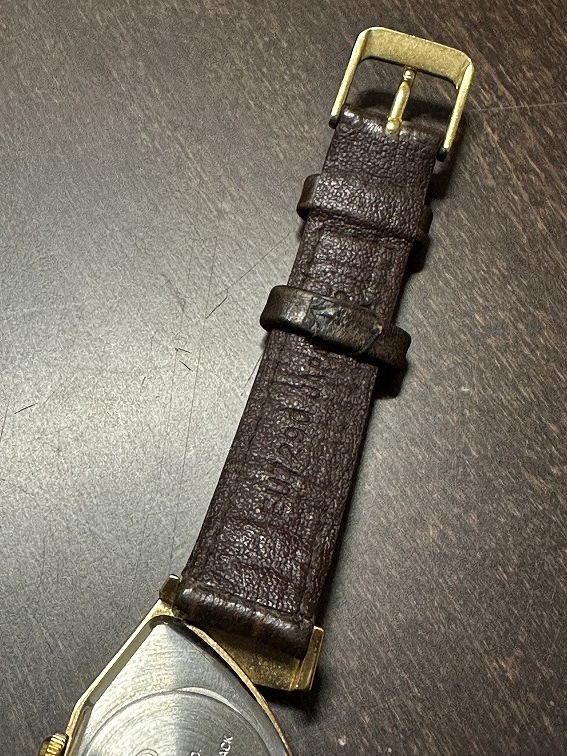 108382 腕時計 1996年 ORIENT／オリエント　オリエントスター 手巻き　円錐デザインインデックス・三角ケース