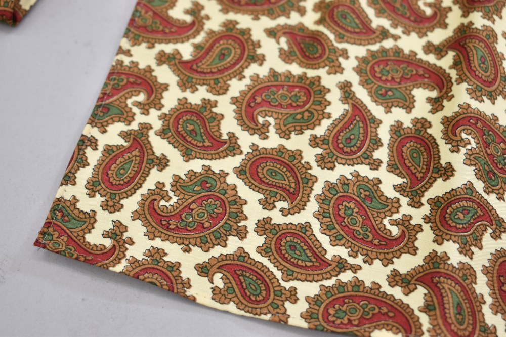 108511　ヴィンテージ ネクタイ MADE IN ENGLAND