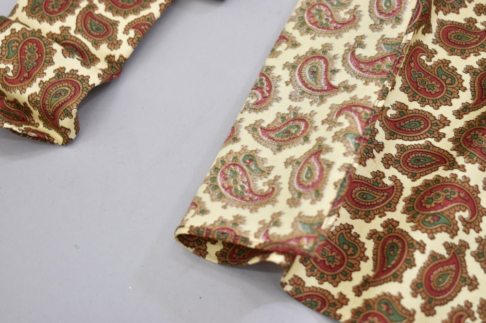 108511　ヴィンテージ ネクタイ MADE IN ENGLAND