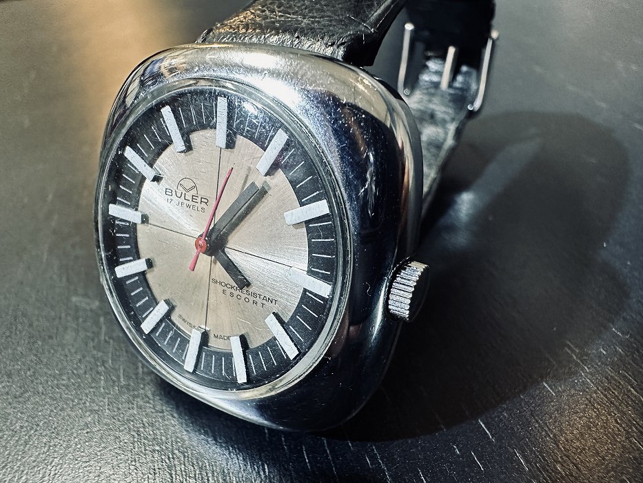 ★希少★稼働★BULER 手巻き腕時計　スイス製　70年代ビンテージ 107616 腕時計 1970年代 BULER SWISS 手巻き 赤秒針 ショック