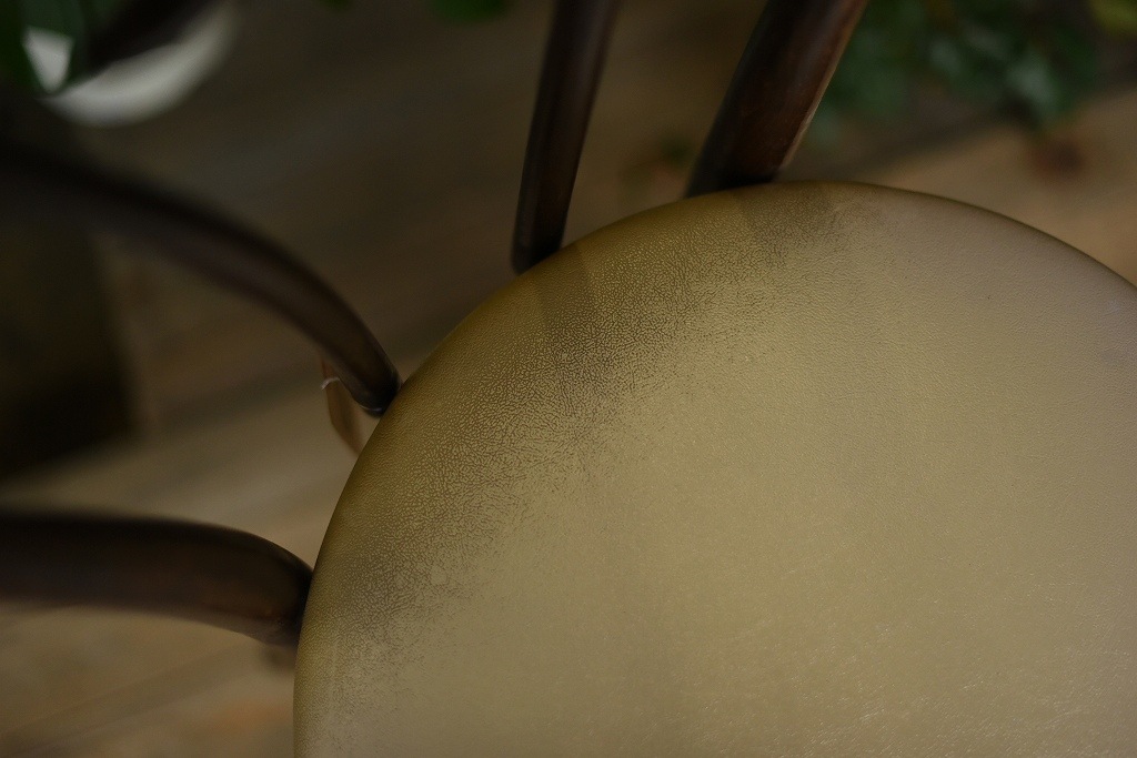 104619　No.16　311016　クッションシート付属　USED TON CHAIR　中古