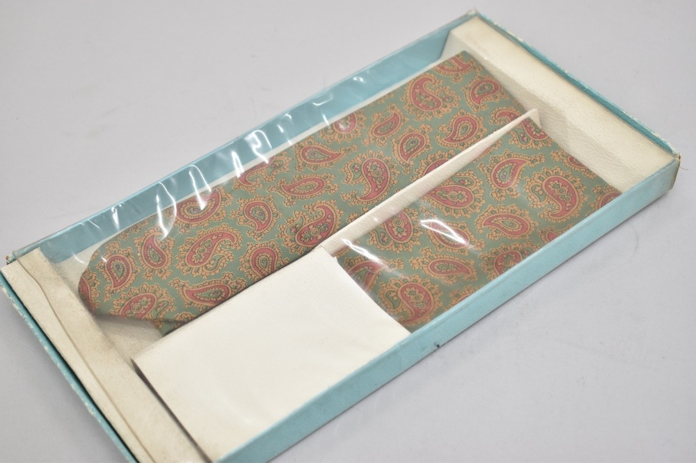 108509　ヴィンテージ ネクタイ MADE IN ENGLAND