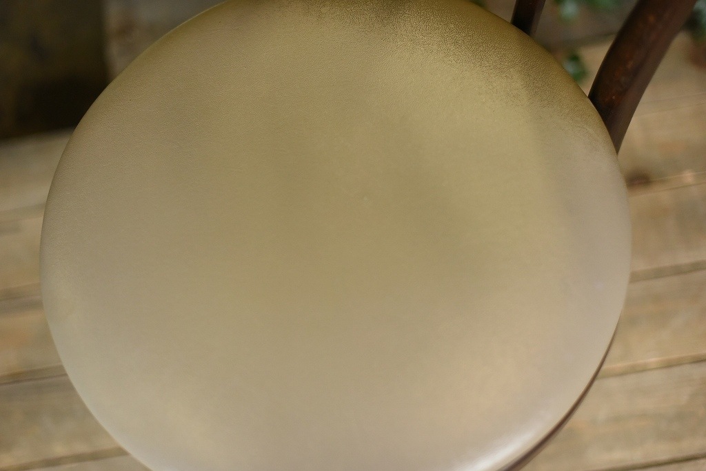 104619　No.16　311016　クッションシート付属　USED TON CHAIR　中古