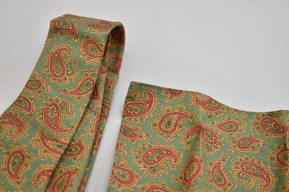 108509　ヴィンテージ ネクタイ MADE IN ENGLAND